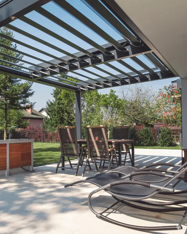Agence-M-Com-Marseille-Allur-Veranda-Toulon-Verandas-Aluminium-Presentation