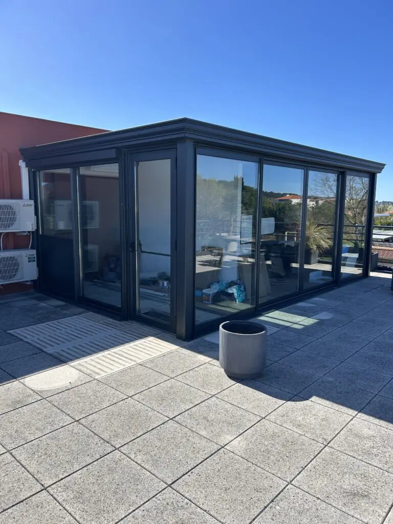 veranda la garde 1.jpg